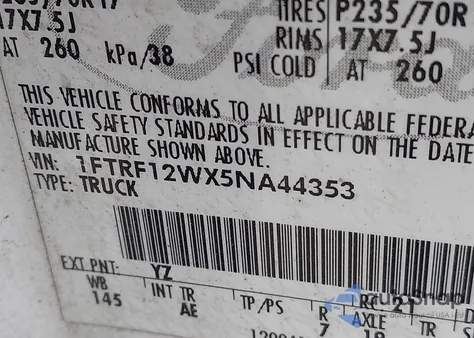 2005 Ford F150 z USA, uszkodzony, nr VIN 1FTRF12WX5NA44353